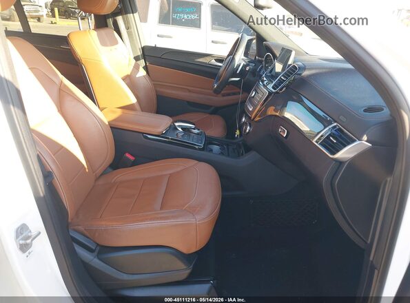 4JGDA6EB5HA933602 2017 MERCEDES-BENZ AMG GLE 43 White Vista interior delantera
