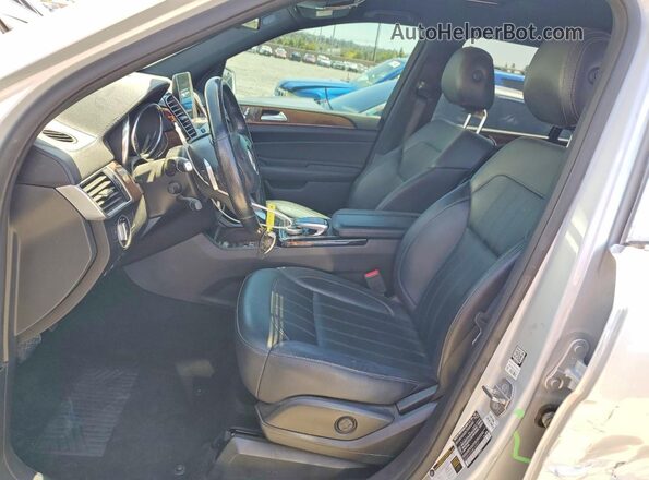 4JGDF6EE0JB141837 2018 MERCEDES-BENZ GLS Silver Widok wnętrza z przodu