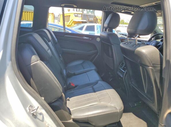 4JGDF6EE0JB141837 2018 MERCEDES-BENZ GLS Silver Widok wnętrza z tyłu
