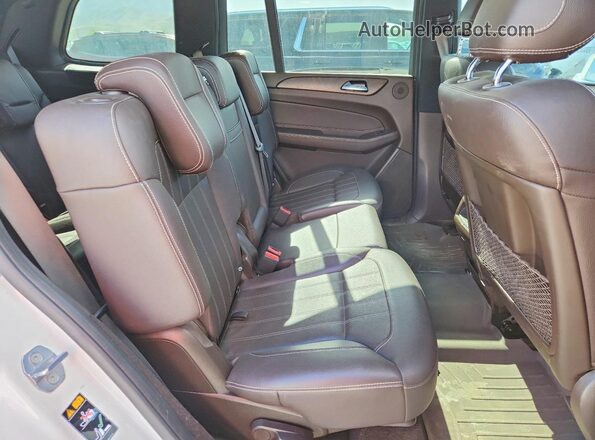 4JGDF6EE0KB226100 2019 MERCEDES-BENZ GLS White Սալոնի հետևի տեսք