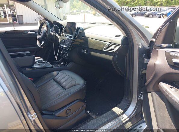 4JGDF6EE3HA740232 2017 MERCEDES-BENZ GLS 450 Серебряный Вид салона спереди