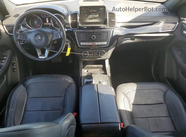 4JGDF6EE3HA860435 2017 MERCEDES-BENZ GLS Black Vista del salpicadero