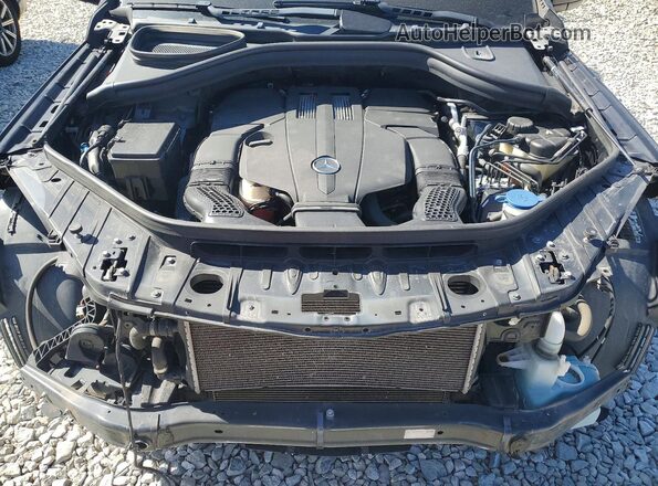 4JGDF6EE3HA860435 2017 MERCEDES-BENZ GLS Black Vista del compartimento del motor
