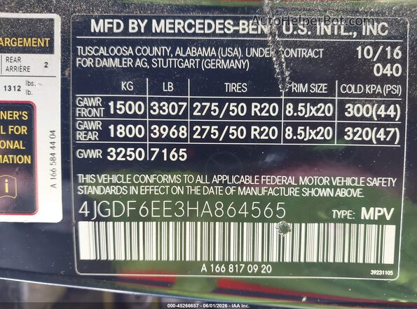4JGDF6EE3HA864565 2017 MERCEDES-BENZ GLS 450 Black Vista del compartimento del motor