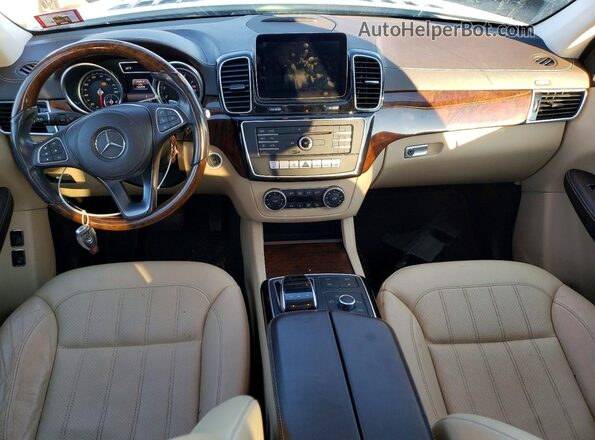 4JGDF6EE3HA875405 2017 MERCEDES-BENZ GLS White Widok deski rozdzielczej