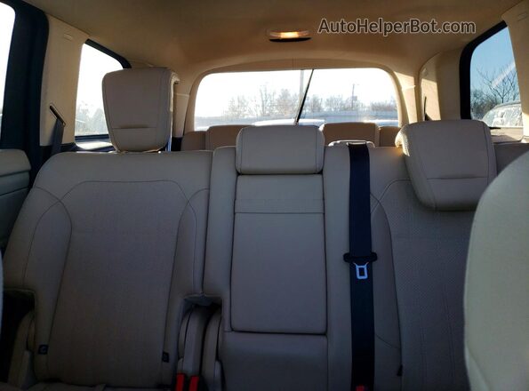 4JGDF6EE3HA875405 2017 MERCEDES-BENZ GLS White Widok tylnych siedzeń