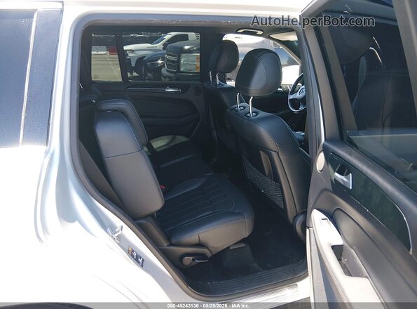 4JGDF6EE5HA869640 2017 MERCEDES-BENZ GLS 450 Silver Widok naklejki z numerem VIN