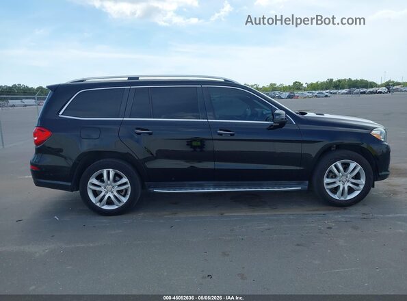 4JGDF6EE7HA818012 2017 MERCEDES-BENZ GLS 450 Black Widok wnętrza z tyłu