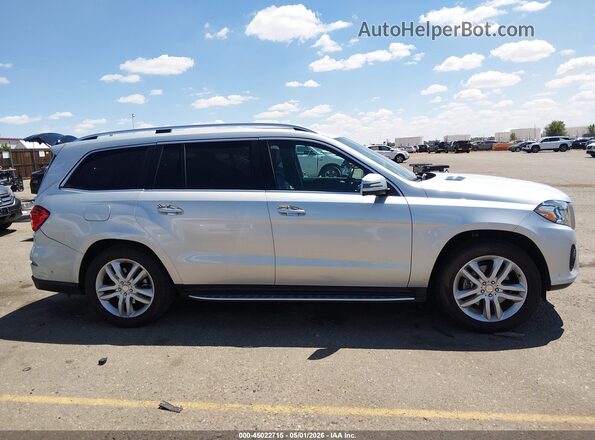 4JGDF6EE7HA866562 2017 MERCEDES-BENZ GLS 450 Silver Vista interior trasera