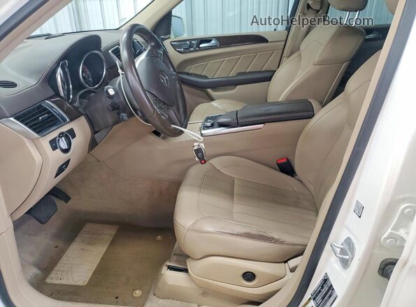 4JGDF6EE8GA640223 2016 MERCEDES-BENZ GL-CLASS White წინა სალონის ხედი
