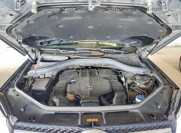 4JGDF6EE9JB037315 2018 MERCEDES-BENZ GLS Black Vista del compartimento del motor