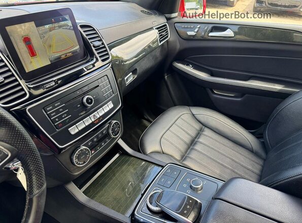 4JGDF6EEXHA775382 2017 MERCEDES-BENZ GLS Red Вид задньої частини салону