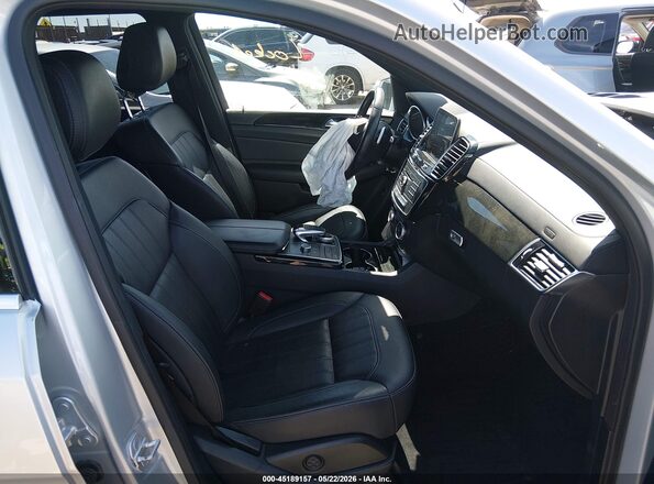 4JGDF6EEXHA955073 2017 MERCEDES-BENZ GLS 450 Gray Vista interior delantera