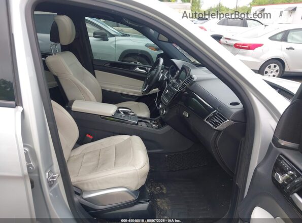 4JGDF7DE8KB223257 2019 MERCEDES-BENZ GLS 550 Silver წინა სალონის ხედი