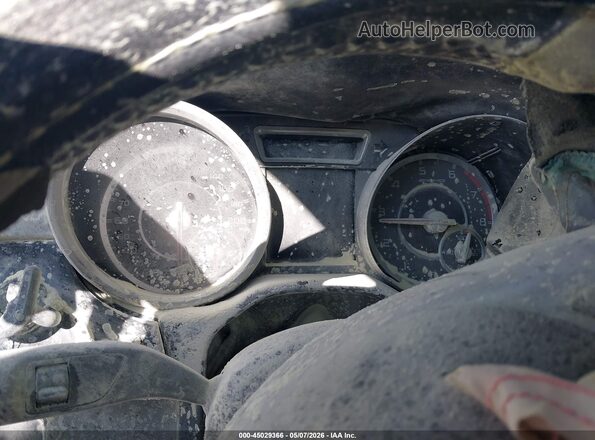 4JGDF7EE8GA667377 2016 MERCEDES-BENZ AMG White Widok tylnych siedzeń