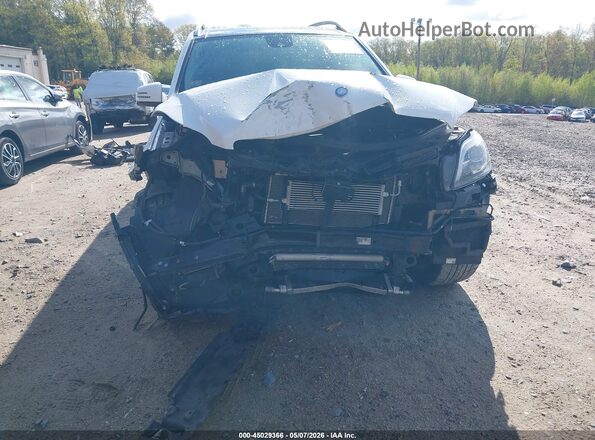 4JGDF7EE8GA667377 2016 MERCEDES-BENZ AMG White Widok z przodu