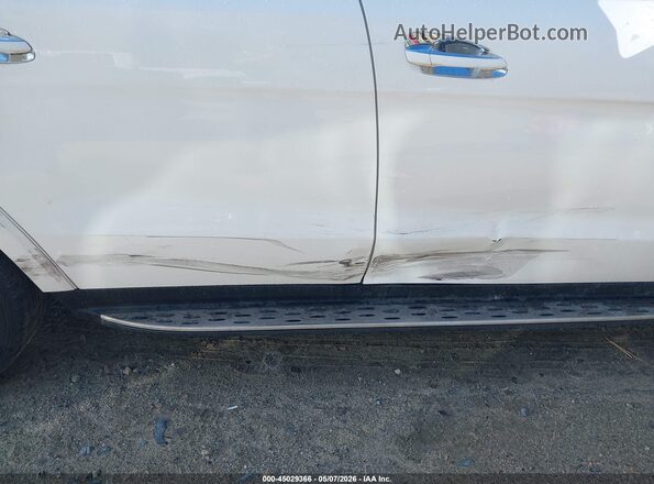 4JGDF7EE8GA667377 2016 MERCEDES-BENZ AMG White 