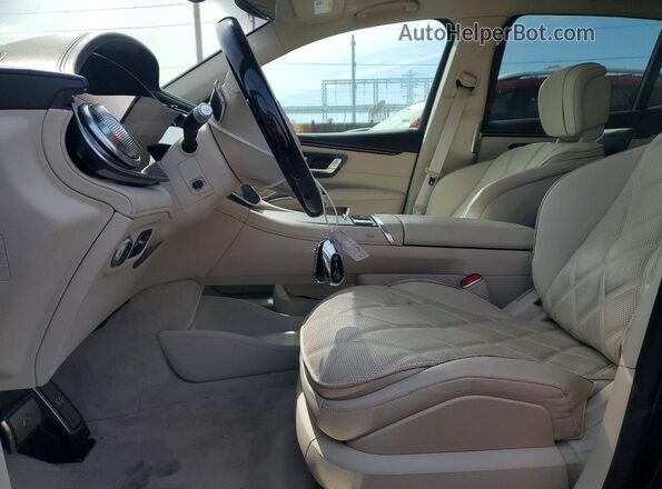 4JGDX5FB2SA039491 2025 MERCEDES-BENZ EQS Green წინა სალონის ხედი