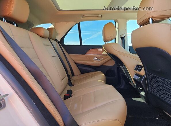 4JGFB5KB2RB115681 2024 MERCEDES-BENZ GLE White Вид задньої частини салону