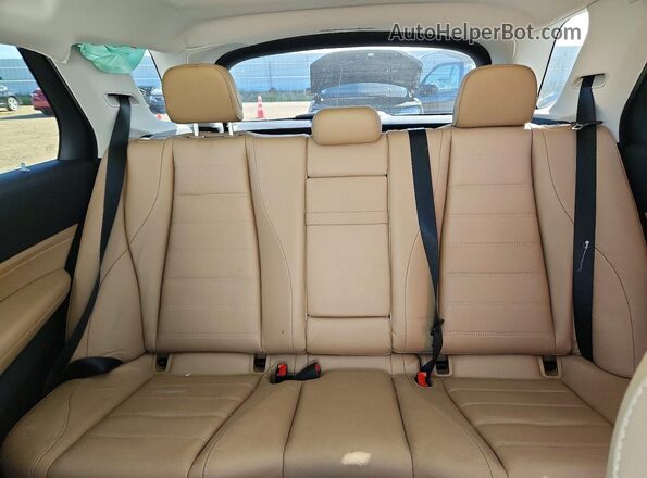 4JGFB5KB2RB115681 2024 MERCEDES-BENZ GLE White Вид задніх сидінь