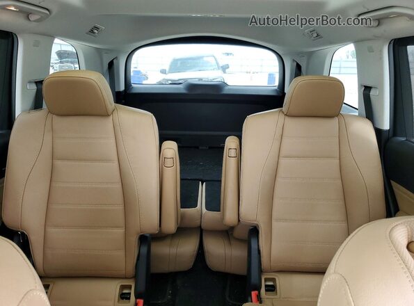 4JGFF5KE2RB204083 2024 MERCEDES-BENZ GLS Green უკანა სავარძლების ხედი