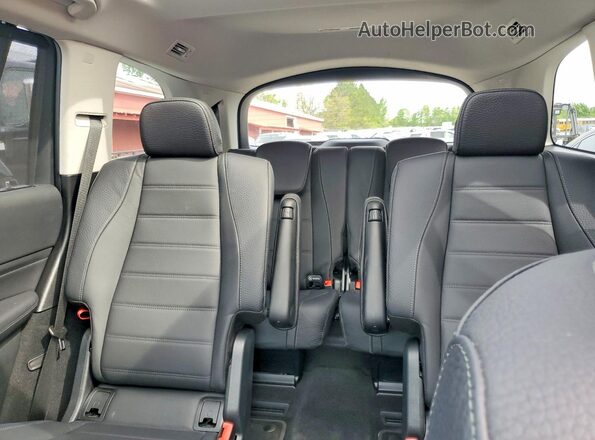 4JGFF8FE7RB217858 2024 MERCEDES-BENZ GLS White Vista de los asientos traseros