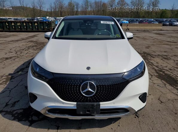 4JGGM1CB8SA059196 2025 MERCEDES-BENZ EQE White Вид спереду