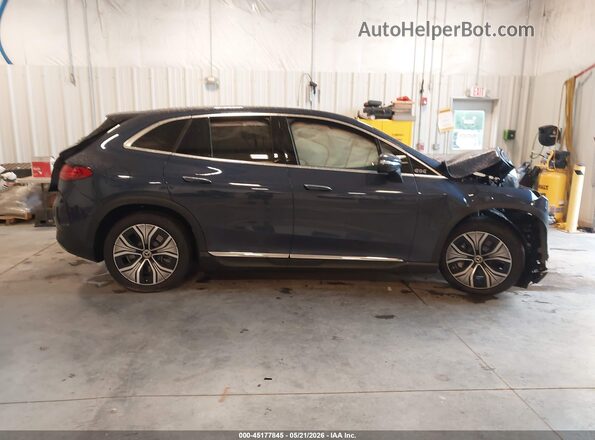4JGGM1CB8SA067931 2025 MERCEDES-BENZ EQE 350 SUV Blue Vista interior trasera