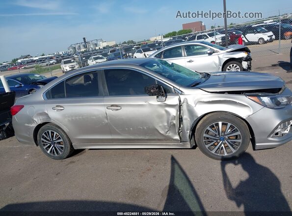 4S3BNAB61J3017407 2018 SUBARU LEGACY Серебряный Панорамный вид салона 360°