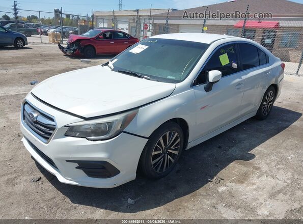 4S3BNAC6XJ3028047 2018 SUBARU LEGACY White Przód lewy