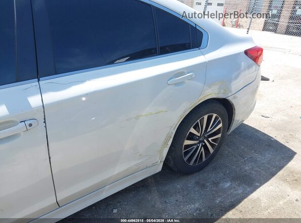 4S3BNAC6XJ3028047 2018 SUBARU LEGACY White Widok wnętrza 360 stopni