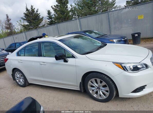 4S3BNAD61H3023649 2017 SUBARU LEGACY White უკანა სალონის ხედი