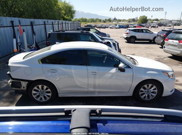4S3BNAF67H3010143 2017 SUBARU LEGACY White Սալոնի 360 աստիճան տեսք