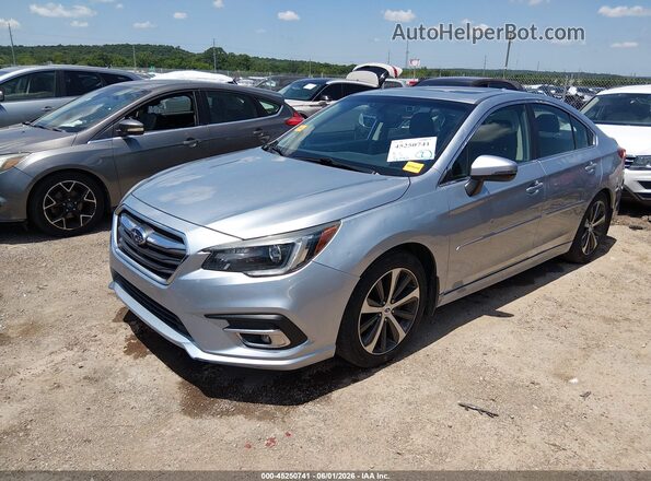 4S3BNAN63J3013631 2018 SUBARU LEGACY Silver წინა მარცხენა ხედი სამი მეოთხედიდან