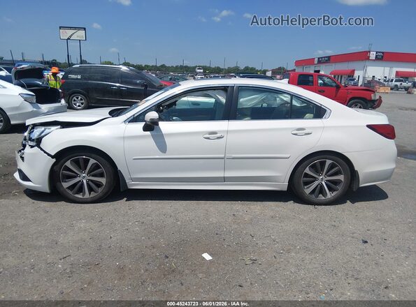 4S3BNAN6XH3010381 2017 SUBARU LEGACY White 360 interior view