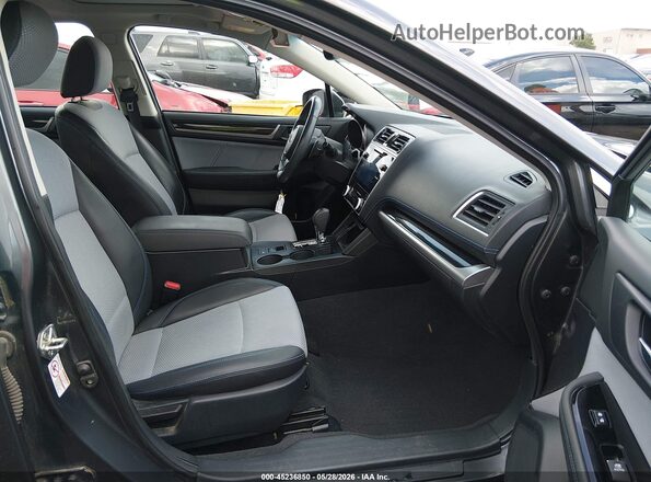 4S3BNAR68J3018575 2018 SUBARU LEGACY Gray Вид салону спереду