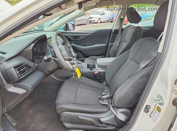 4S3BWAB67N3010285 2022 SUBARU LEGACY White Front interior view