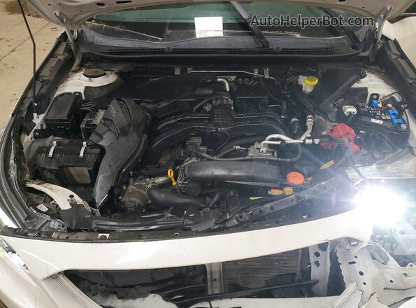 4S3BWAB68N3006486 2022 SUBARU LEGACY White Widok wnętrza z tyłu