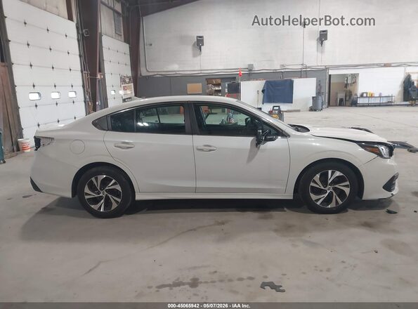 4S3BWAC64L3011115 2020 SUBARU LEGACY White უკანა სალონის ხედი