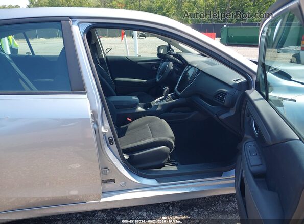 4S3BWAC65P3015552 2023 SUBARU LEGACY Silver Սալոնի դիմացի տեսք