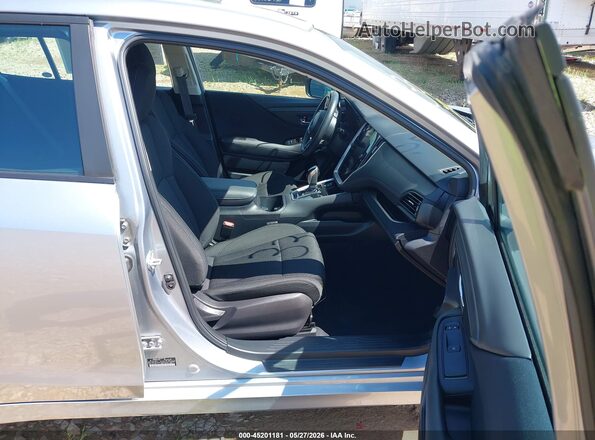 4S3BWAD66R3007669 2024 SUBARU LEGACY Gray Вид салону спереду