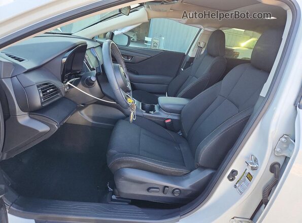 4S3BWAF64S3017877 2025 SUBARU LEGACY White Widok wnętrza z przodu