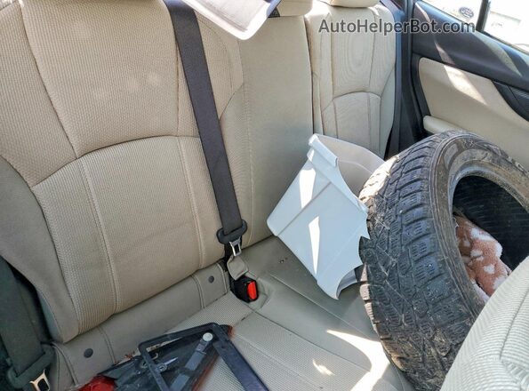 4S3GKAD60N3606370 2022 SUBARU IMPREZA Red Vista de los asientos traseros