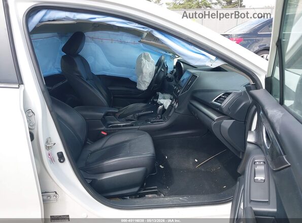 4S3GKAT68J3609237 2018 SUBARU IMPREZA White Вид салону спереду