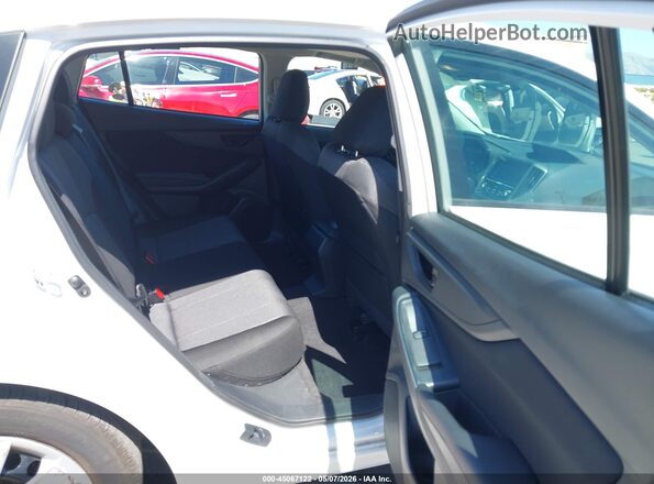 4S3GTAB62P3722110 2023 SUBARU IMPREZA White Vista de la etiqueta del VIN