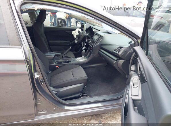 4S3GTAB68N3727728 2022 SUBARU IMPREZA Gray Vista interior delantera