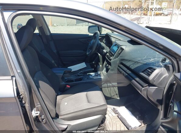 4S3GTAD62P3714800 2023 SUBARU IMPREZA Серый Вид салона спереди