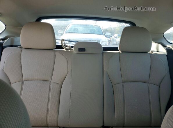 4S3GTAD66H3715949 2017 SUBARU IMPREZA White Вид задніх сидінь