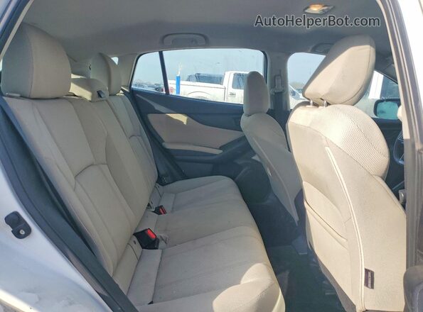 4S3GTAD66H3715949 2017 SUBARU IMPREZA White Вид задньої частини салону