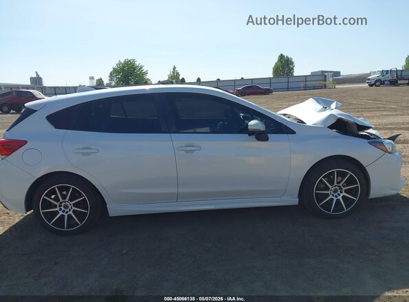 4S3GTAJ6XK1724161 2019 SUBARU IMPREZA White 360 interior view